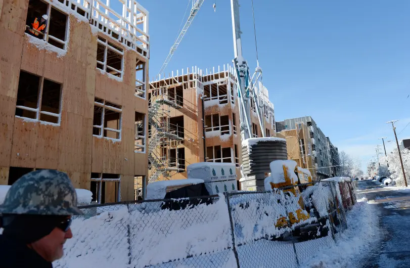 d28f01 afe4abc2438a4a88bd1a1f8a71277b53mv2 - Denver Market Lags in the New Home Construction Department