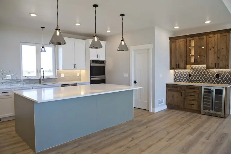 JS-Homes-Jan.-Kitchen-1