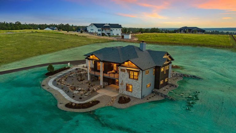 16690 Early Light Dr, Colorado Springs-16