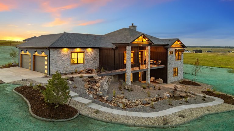 16690 Early Light Dr, Colorado Springs-19
