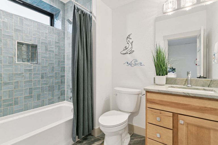 16690 Early Light Dr, Colorado Springs-42