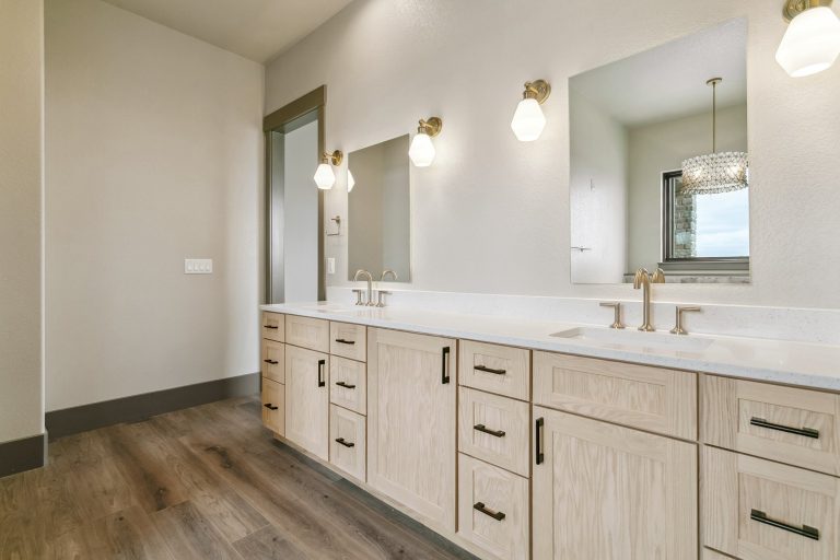 28-web-or-mls-28