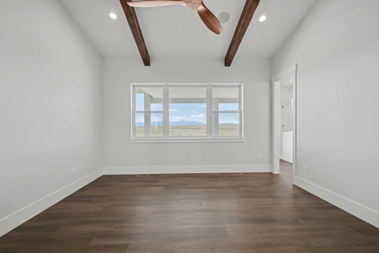 8150 Cowboy Ranch View Falcon CO-30
